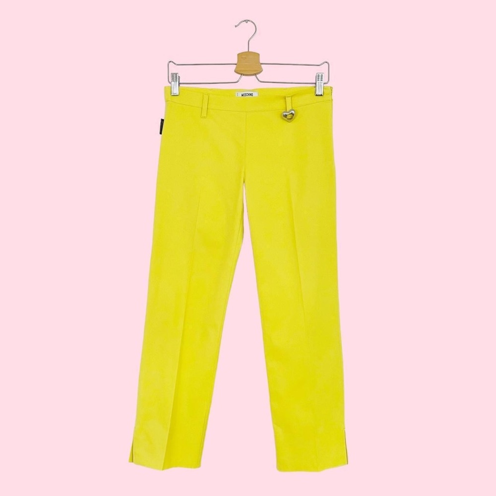 MOSCHINO YELLOW CAPRI PANTS